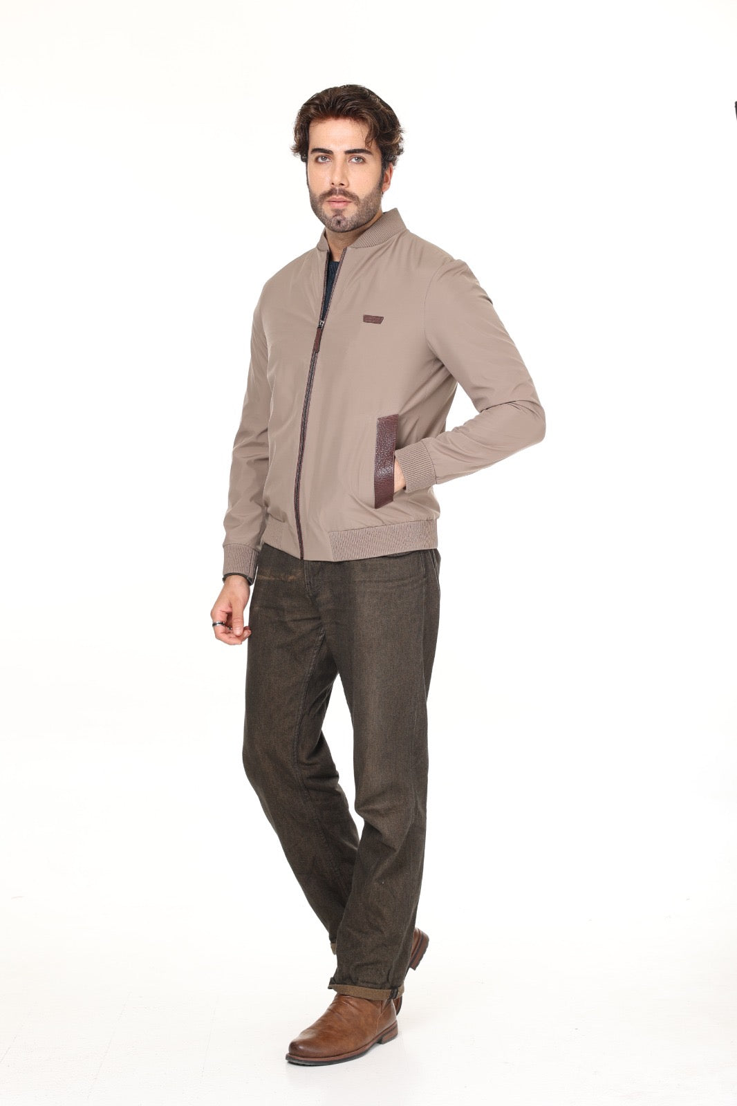 Collage Collar Bej Fabric Leather